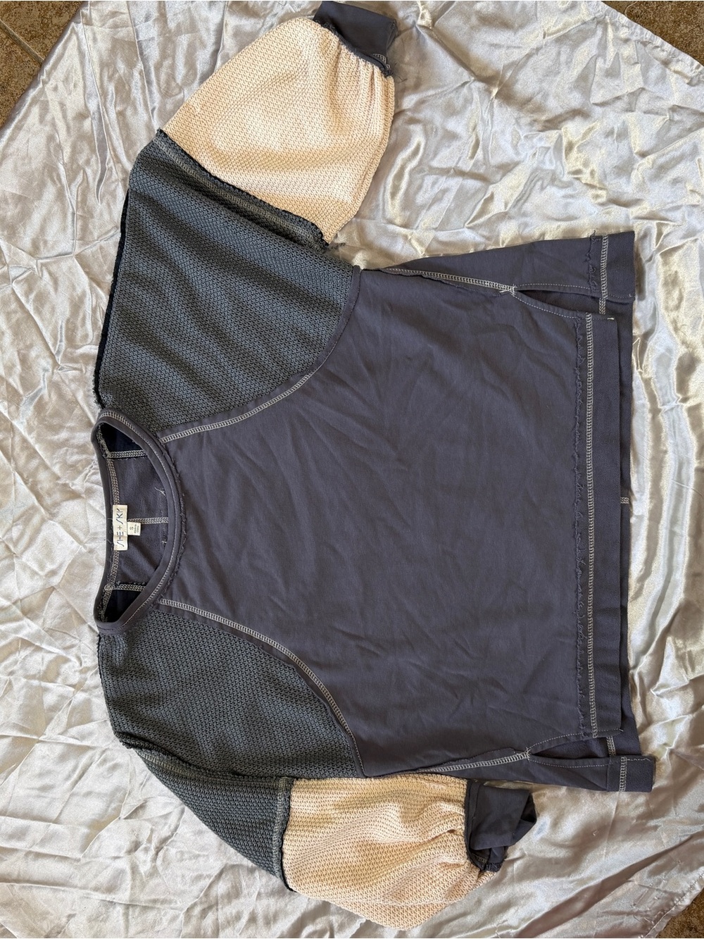 She + Sky Slate Gray Pullover with Stitch-Detail Shoulders
